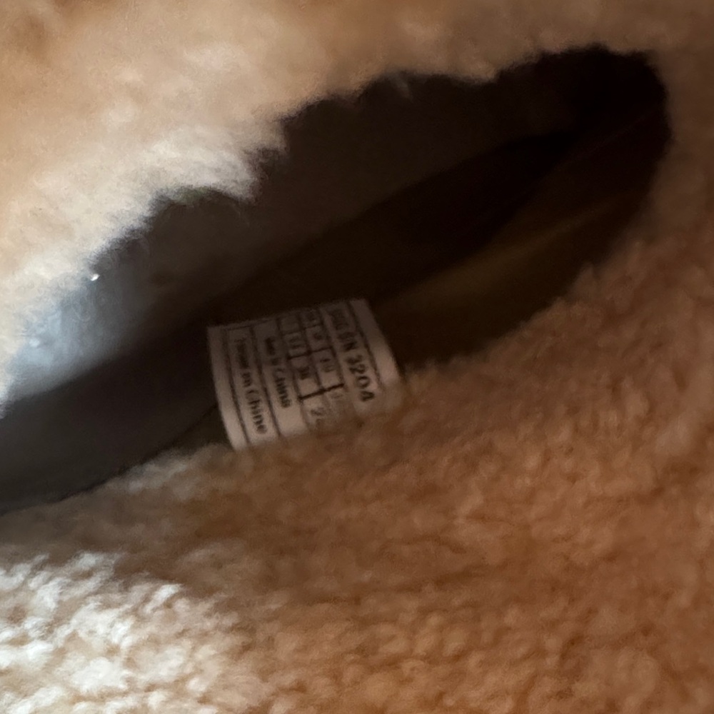 UGG Lynnea Clog Booties - Picture 9 of 10